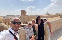 Private Giza Pyramids Tour with Egyptologist Guide