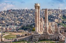 Amman: Private Panoramic Tour and Local Meal-Optional Wine Taste