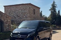 Explore Greece: Private Tours & Transfers with Local Drivers
