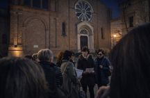 Bologna Night Walking Tour: Hidden Legends and Secret Places