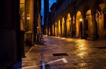 Bologna Night Walking Tour: Hidden Legends and Secret Places