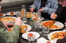 Rome: Small Group Neapolitan Pizza Class with Spritz