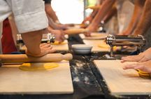 Rome Hands-On Pasta & Tiramisu Class near Vatican, Unlimited Wine