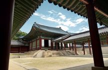 Seoul Changdeokgung Palace and Hidden Bukchon Walking Tour