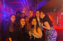 Pub Crawl Madrid Adventure bars with Open bar and VIP Club Entry