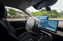 Guangzhou: Self-Driving Robotaxi Experience with Guide