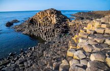 From Belfast-Giants Causeway, Dunluce Castle and Dark Hedges tour