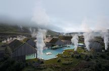Reykjaböð Hot Springs Admission and Transfer from Reykjavík