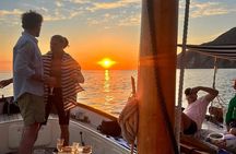 Sunset Boat Tour in Portovenere and Palmaria