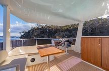 Half-Day Hook, Dive and Grill Yacht Trip in Hobart