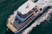 Half-Day Hook, Dive and Grill Yacht Trip in Hobart