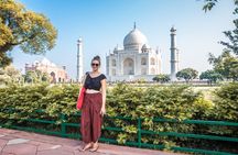 Agra: Taj Mahal Skip-the-Line Guided Tour with Optional Add-ons