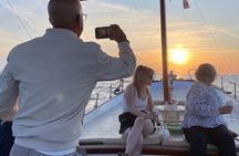 Golden Hour Boat Experience from Marina Grande