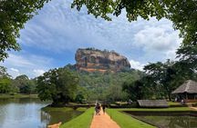 Private Day Tour Sigiriya and Dambulla From BAI