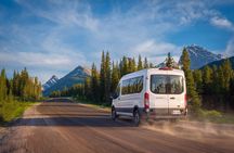 Banff: Canoe Tour, Moraine Lake & Lake Louise