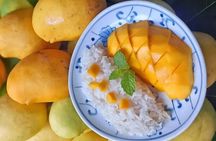 Bangkok: Floating Market & Train Tour with Michelin & Pickup