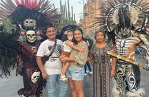 Private CDMX Centro Historico Walk with a Local Photographer