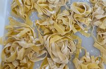 Typical Tuscan Cooking Class in Lucca