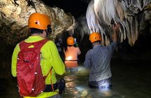 Yogyakarta: Cerme Cave Trek with Guide and Gear (Lunch Option)