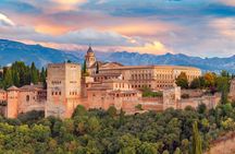 Alhambra and Nasrid Palace Entry Assistance and Tourist Train