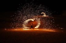 Standard Desert Safari & Dinner Show The Fort Lisaili