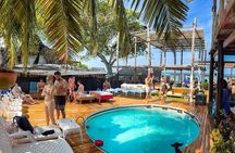 Cholón Party in speedboat Playa Barú private island and Lunch