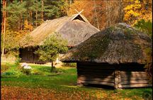 Tallinn to Riga Private Transfer with Sightseeing Stops