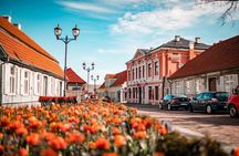 Tallinn to Riga Private Transfer with Sightseeing Stops