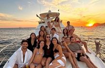 Private Cabo Sunset Yacht Tour: Dinner, Drinks & Arch 1-20 ppl