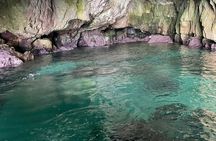 Syracuse Boat tour of the island of Ortigia and sea caves