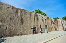 Private Osaka Castle Walking Tour and Castle Tower Admission