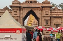 Private Varanasi Tour: Sunrise Boat Ride, Ganga Aarti & Temple
