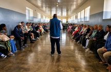 Cape Town: Guided Robben Island and Table Mountain Tour