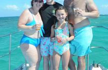 Unforgettable Family Boat Experience