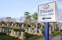 Peggy's Cove and City Tour including Titanic Cemetery