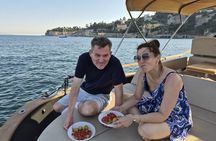 Naples Sunset Boat Tour with Chic Pic Nic Cruise & Prosecco