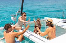 Athens Private Catamaran Cruise, Greek Cuisine & Hotel Transfers