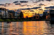 Vilnius Sunset Evening Kayak Tour in Verkiu Regional Park