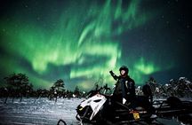 Hunting Northern Lights by Snowmobiles - Saariselkä