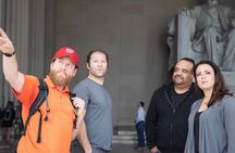Evening National Mall Walking Tour and Lincoln Undercroft Tickets