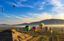 Balloon Teotihuacan Flight | CDMX Transportation and Breakfast in Cueva