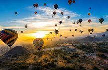 Balloon Teotihuacan Flight | CDMX Transportation and Breakfast in Cueva