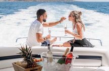 Private 6 Hours Yacht, Cancun to Isla Mujeres