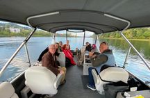 Scenic River Boat Tour on the Willamette River