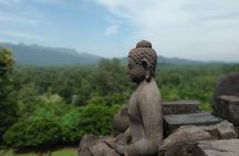 Yogyakarta: Borobudur Merapi Jeep & Pramban Temple One Day Tour