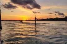 Jupiter Sunset Sightseeing Cruise for Up to 6 Guests