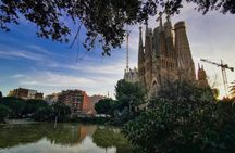 Barcelona Highlights Tour Park Güell and Gothic Quarter