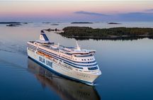 Luxury Day Trip to Tallinn with Business Lounge and lavish buffet