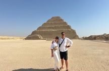 Private Giza Pyramids, Saqqara & Memphis Tour with Egyptologist
