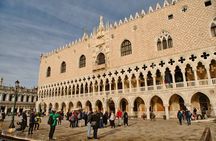 Doge's Palace: Priority Entrance (Refundable Ticket)